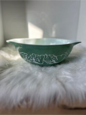 Pyrex Infamous “Fetus” Fruit Bowl